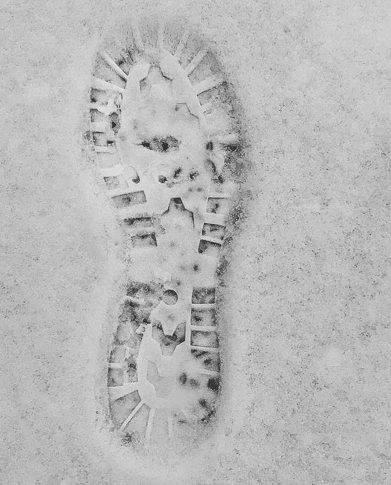 بودن ، بدون جای پا ، مثل نبودن است