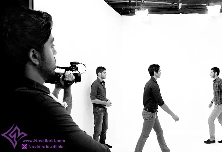 کارگردانی تصویری و نمایشی شو زنده لباس